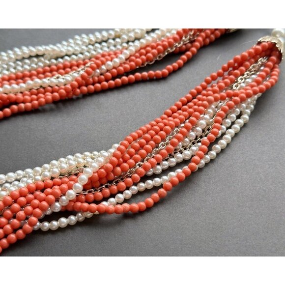 Vintage Japan bead Jewelry set - Multi Strand  necklace & clip on earrings - Picture 7 of 8